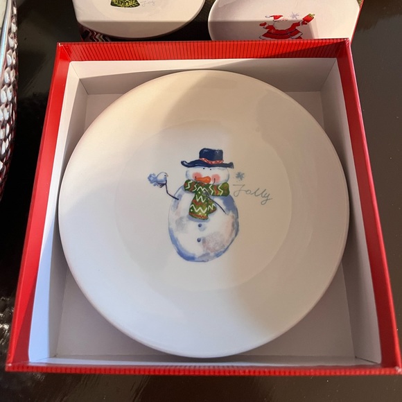 NEW Pier 1 Imports 4 Holiday Appetizer Plates. Christmas Party Limited Edition - Picture 2 of 7